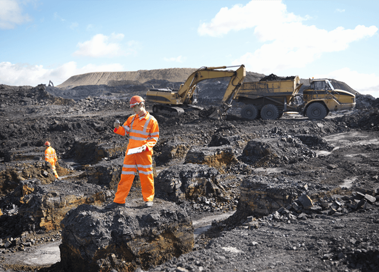 (圖:原煤挖礦現場)