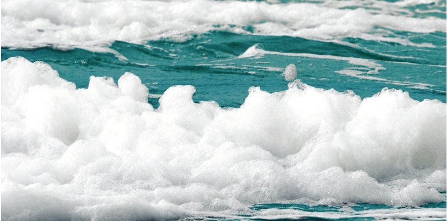 (圖:海水水處理起泡現場)